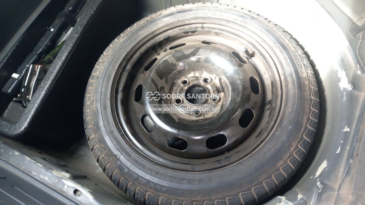 Volkswagen Spacefox 2010 — foto 10