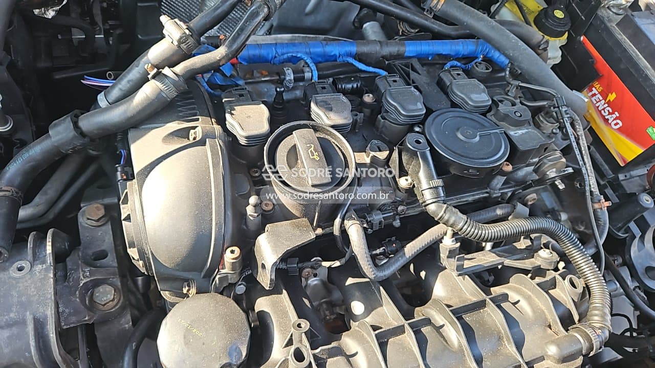 Volkswagen Jetta 2.0t 2011 — foto 12