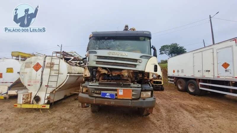 Scania P 420 B8x4 2010 — foto 2