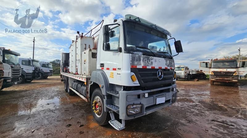 Mercedes-Benz Axor 33406x4 2011 — foto 3