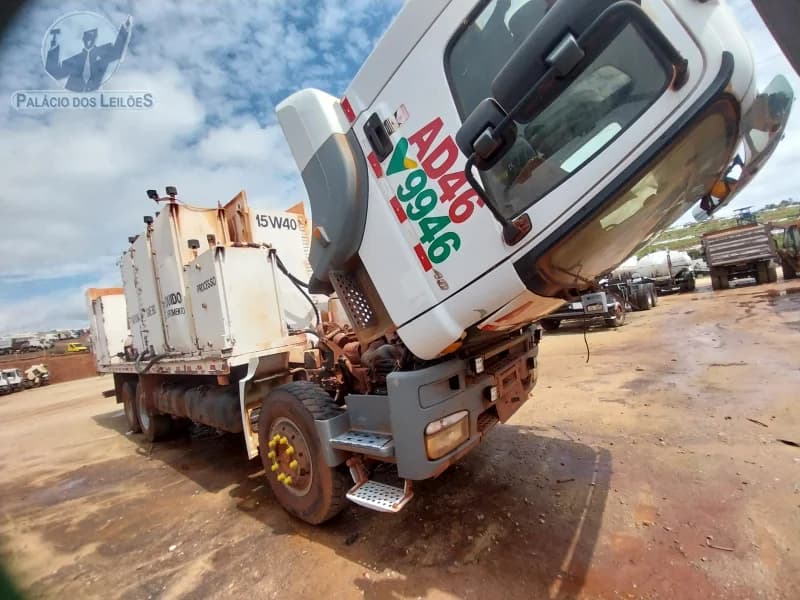 Mercedes-Benz Axor 33406x4 2011 — foto 3