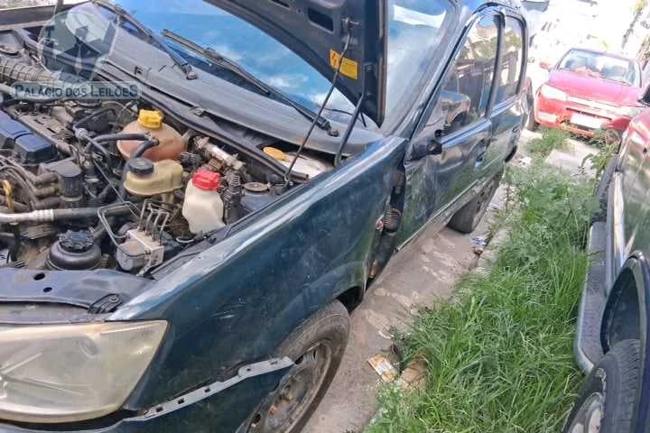 Chevrolet Classic LS 2014 — foto 2