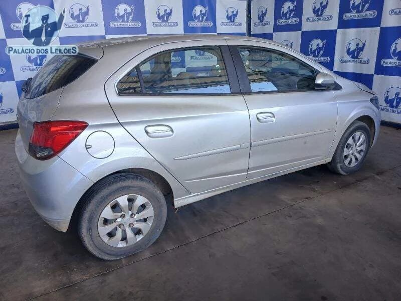 Chevrolet Onix 1.0mt LT 2015 — foto 3
