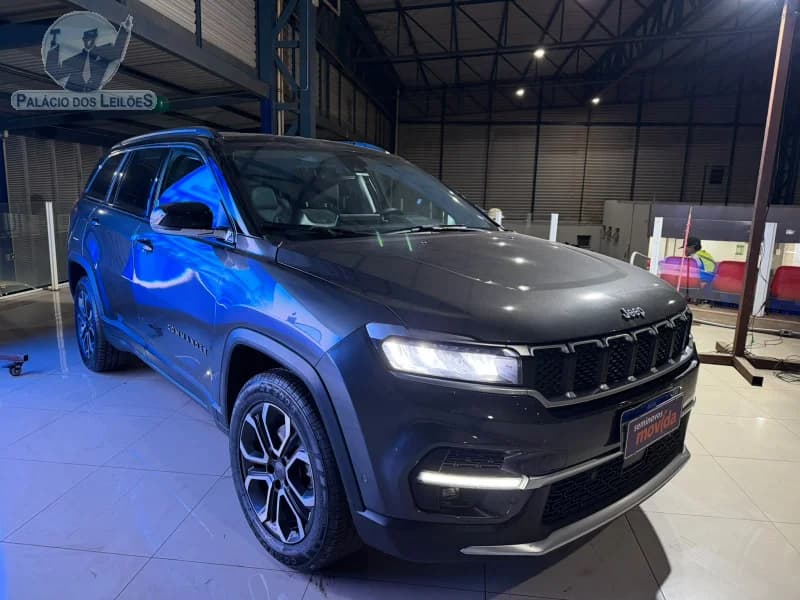 Jeep Commander LIM T 2025 — foto 3