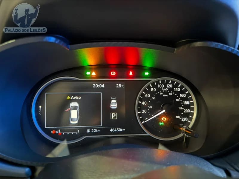 Nissan Versa Advnc CVT 2026 — foto 9