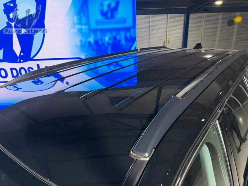 Jeep Commander LIM T 2025 — foto 7