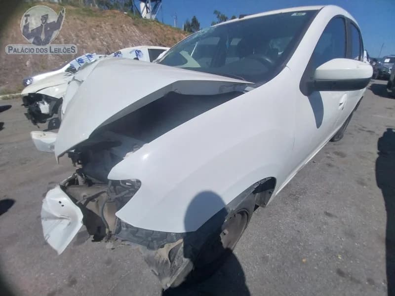 Renault Logan Expr 1016v 2016