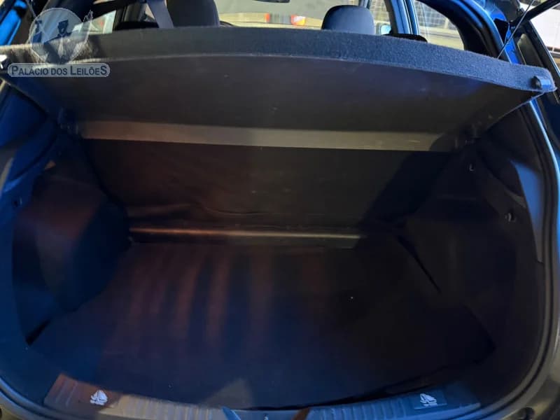 Toyota Yaris HA Xl15 2025 — foto 13