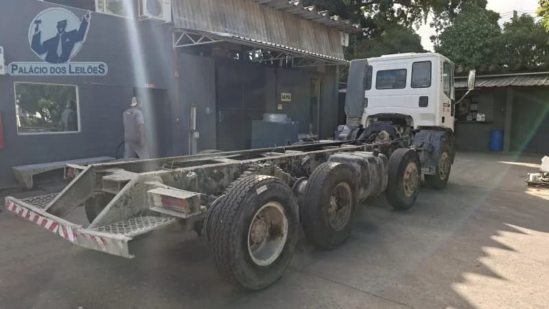 Iveco Eurocargo 260e25n 2011 — foto 5