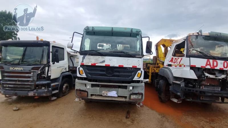 Mercedes-Benz Axor 33406x4 2011 — foto 2