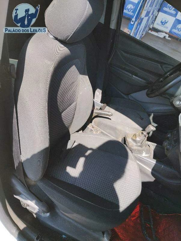 Chevrolet Onix 10mt Joye 2019 — foto 8