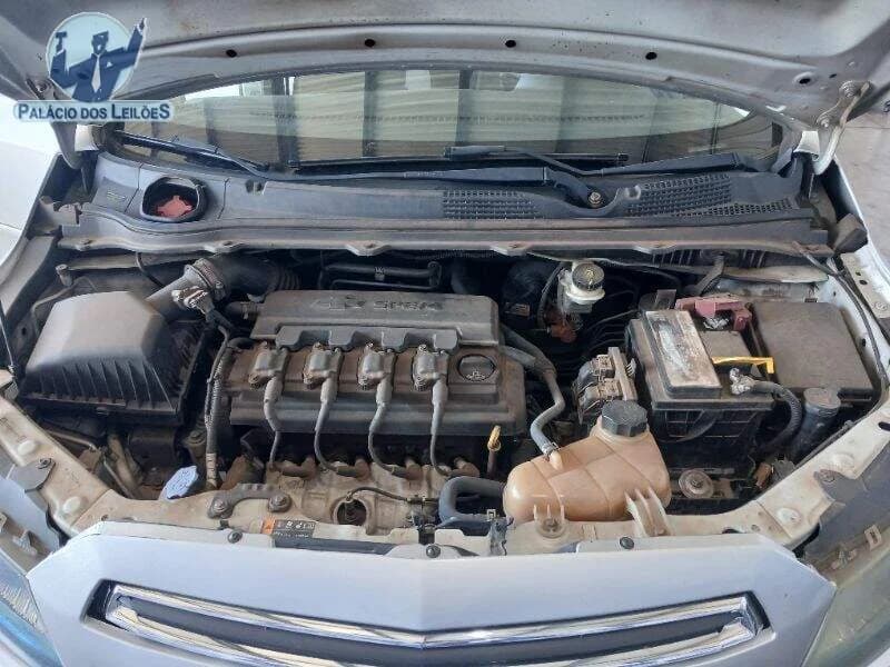 Chevrolet Onix 1.0mt LT 2015 — foto 12