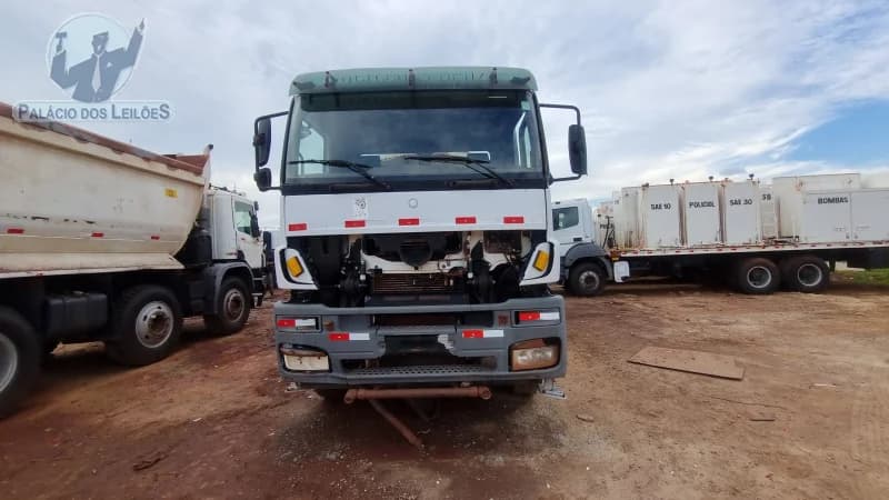 Mercedes-Benz Axor 33406x4 2012 — foto 2