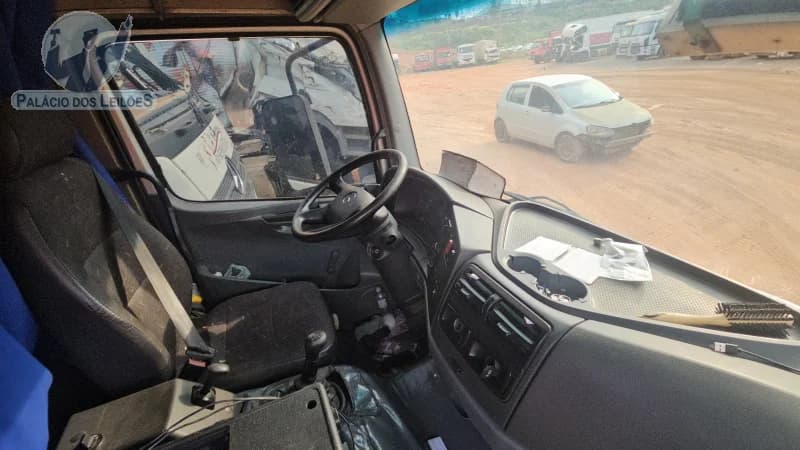 Mercedes-Benz Atego 2425 2012 — foto 8