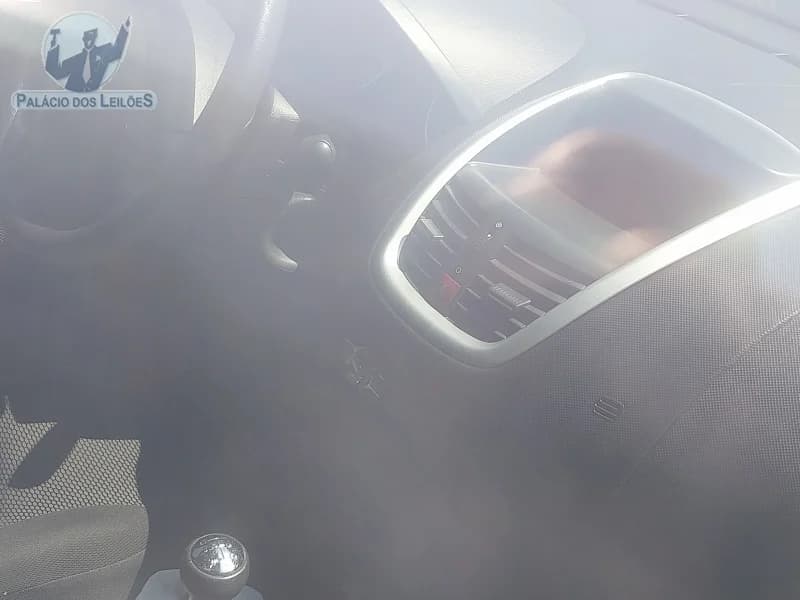Peugeot 207hb XR 2013 — foto 8