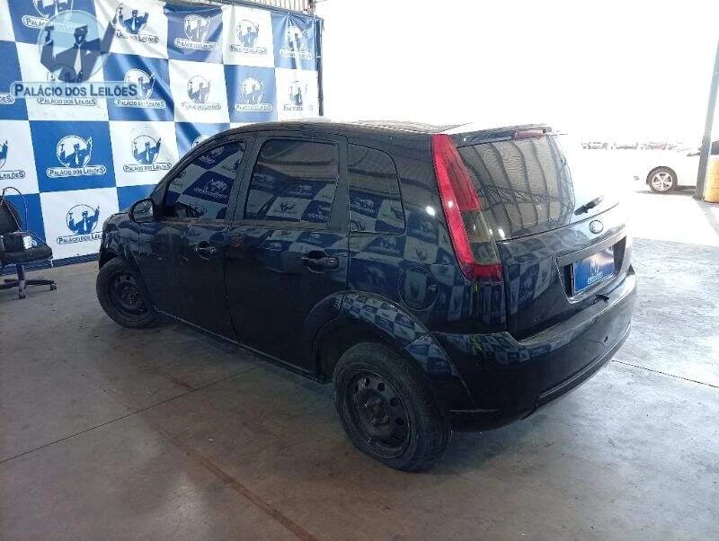 Ford Fiesta Flex 2013 — foto 6