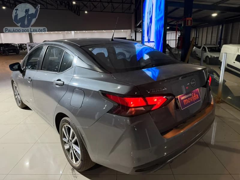 Nissan Versa Advnc CVT 2026 — foto 6