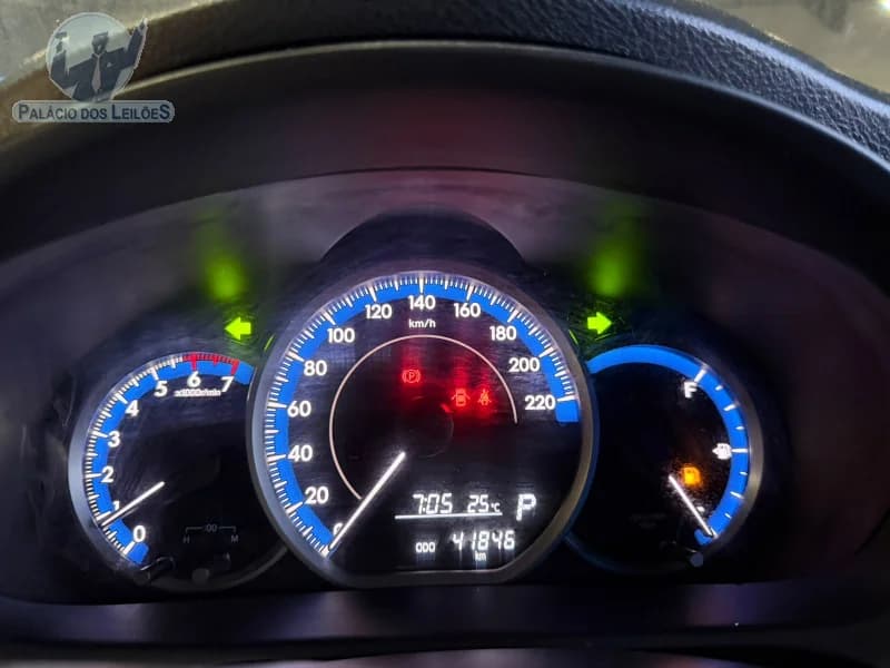 Toyota Yaris HA Xl15 2025 — foto 8